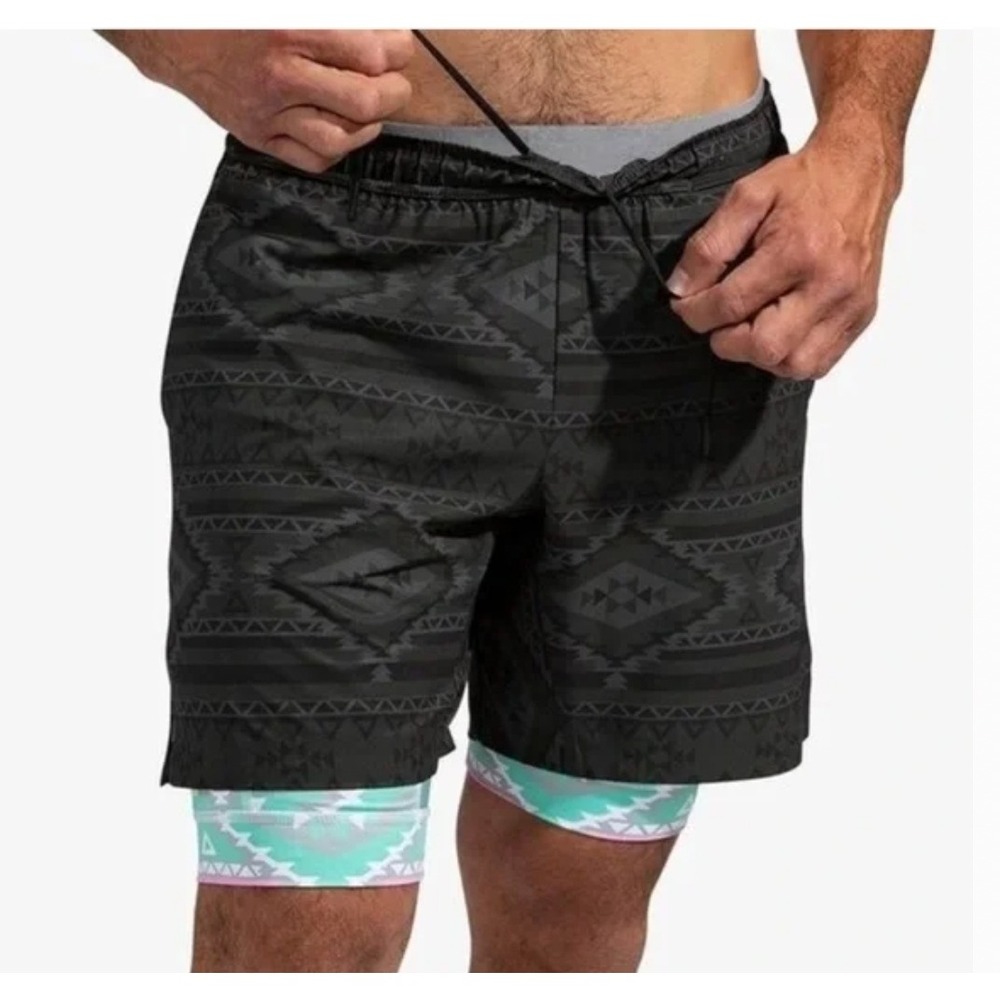 Chubbies Unlined Athlonger Ultimate Training Shorts Black Aztec Size‎ S